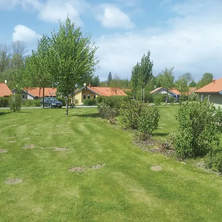 Five-bedroom Holiday In Ferienhaus Gross Mohrdorf